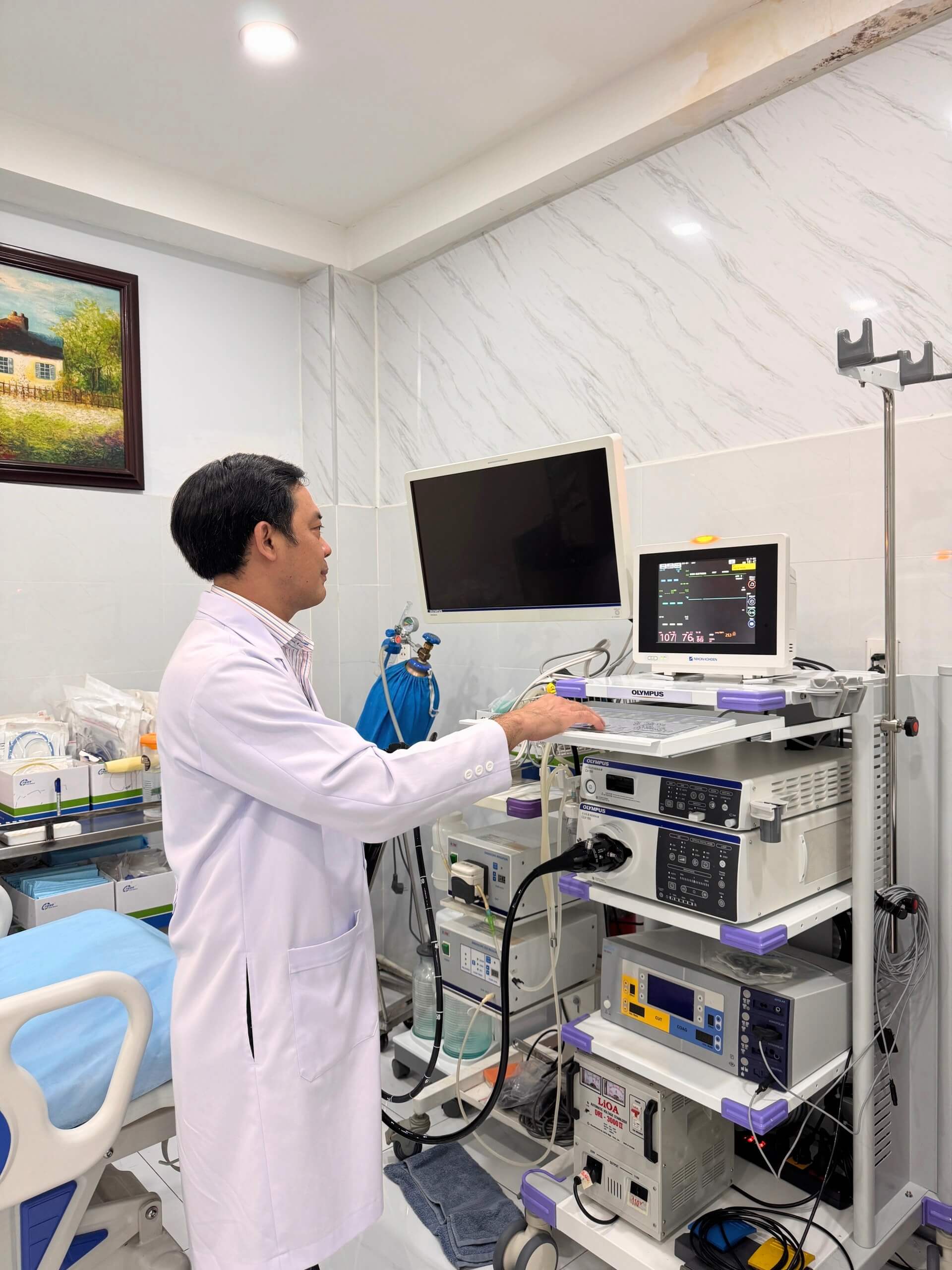 Trang thiết bị nội soi 1