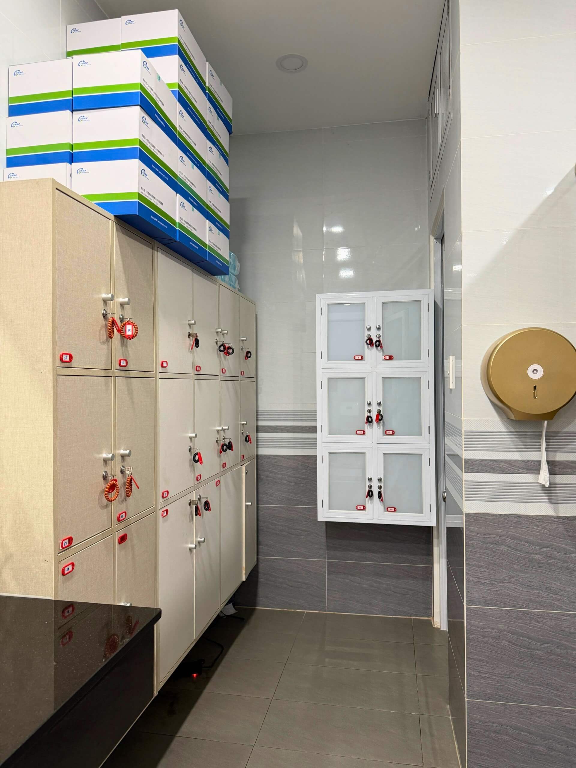 Trang thiết bị phòng khám 3